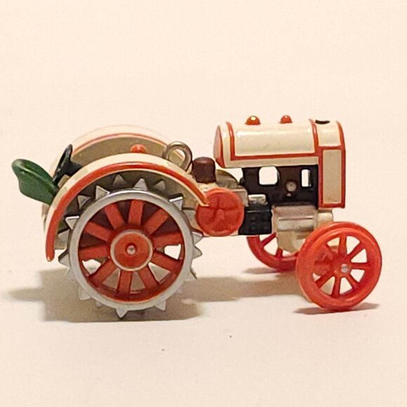 RETRO Hallmark Keepsake Antique Tractors Miniature Collector's Series 2005 - Picture 3 of 11